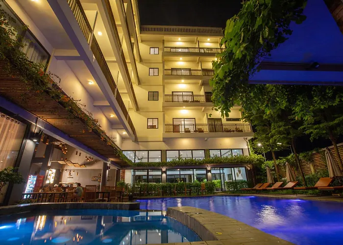 Daco Hotel 4*