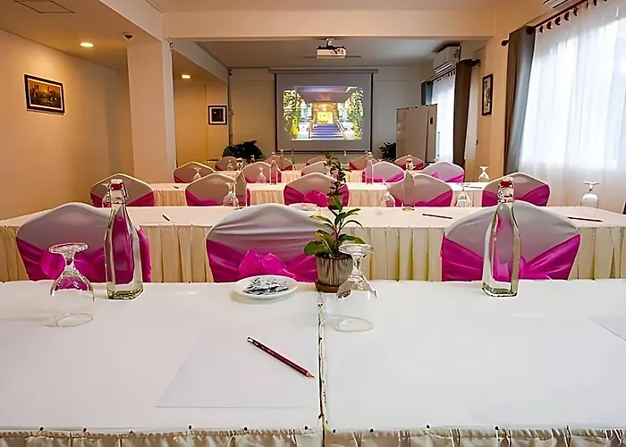 Daco Hotel 4*